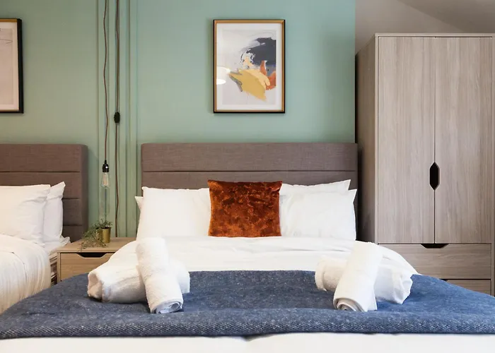 Bright 2-bed - Park Square - Centre * Leeds (West Yorkshire)