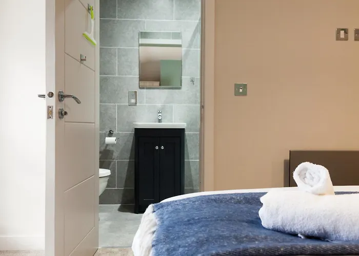 Daire Bright 2-bed - Park Square - Centre *