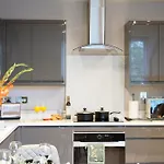 Bright 2-bed - Park Square - Centre
