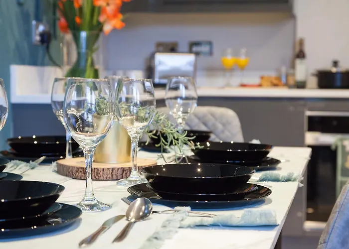 Bright 2-bed - Park Square - Centre * Leeds (West Yorkshire)