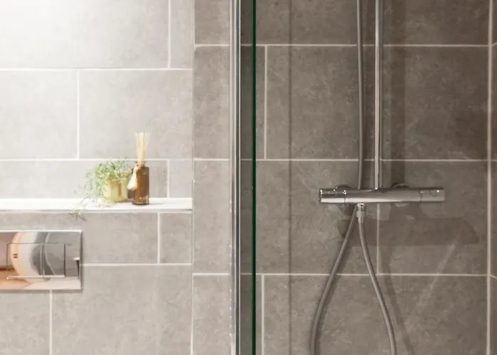 Bright 2-bed - Park Square - Centre * Leeds (West Yorkshire)