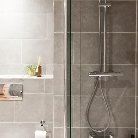 2 Bedroom Flat - Long Term Rates- Contractors-professionals-relocation * 利兹